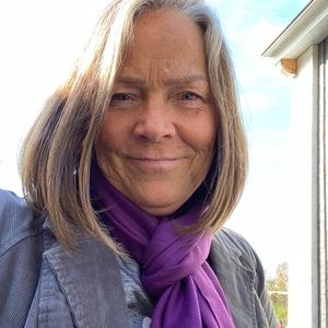 Meet your Posher, Robin